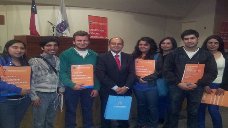 Alumnos de Auditoría en  seminario de gestión tributaria