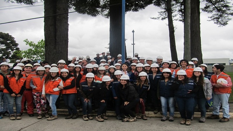 Alumnos de Ingeniería de (E) en Prevención de Riesgos  visitan empresas de la zona