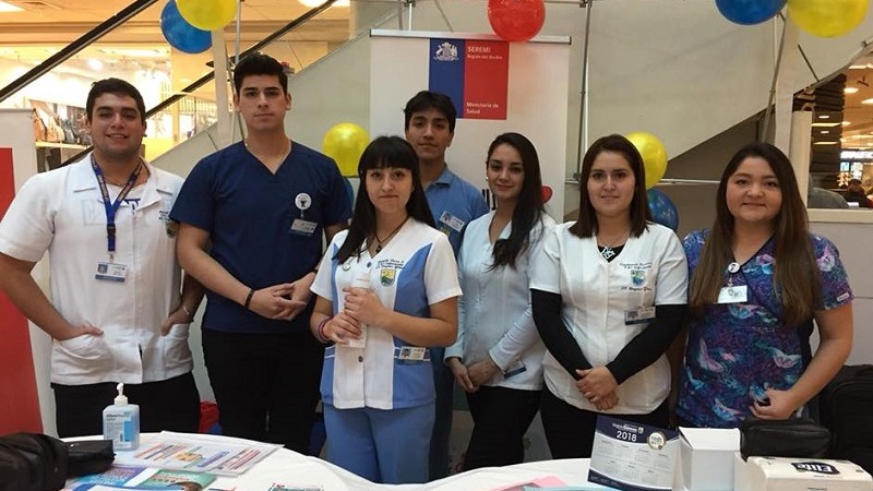 Alumnos de Técnico en Enfermería participaron en Operativo de Salud en Chillán