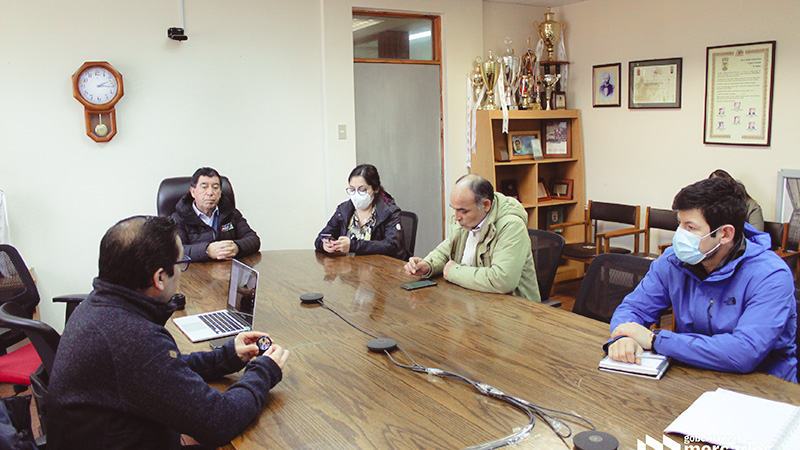 Cañete: equipo FIC-R se reúne con Alcalde para informar próximas actividades del proyecto