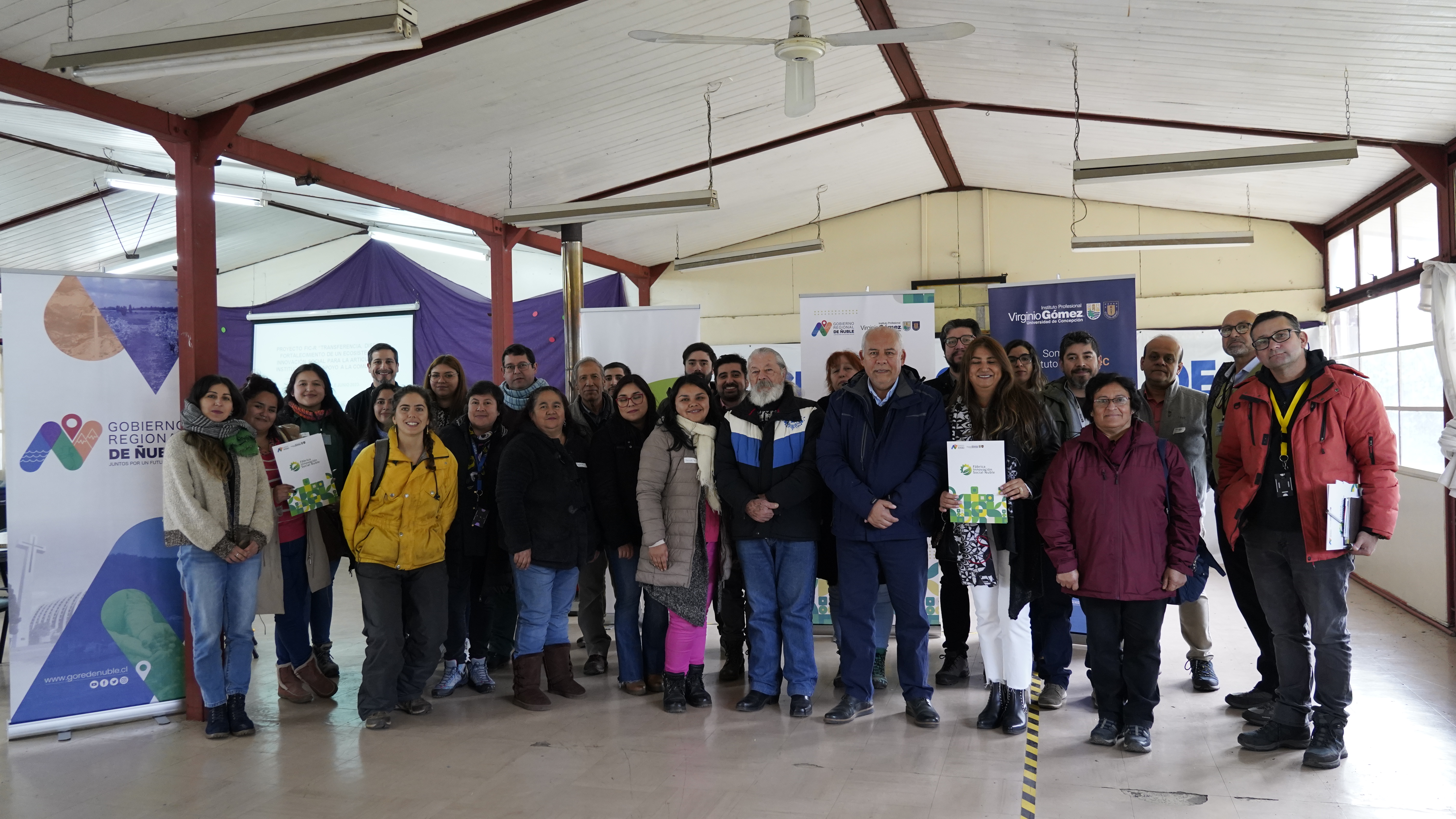 Gore Ñuble e IP Virginio Gómez realizan el primer taller de Innovación Social en San Carlos