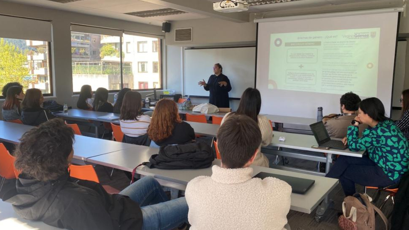 IPVG participa en Jornadas de Equidad de Género e Innovación con la Universidad del Desarrollo y Empresa Arauco