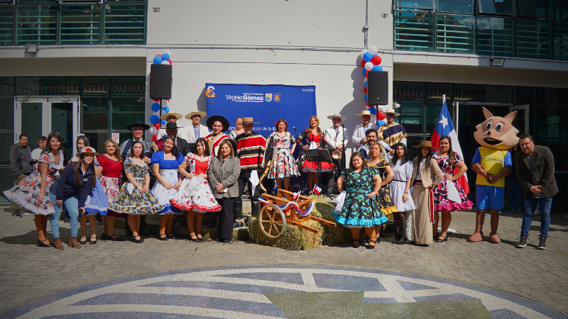 IPVG celebró fiestas patrias con presentación del Taller de Cueca 