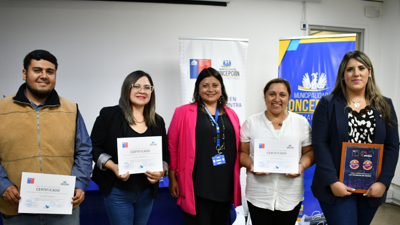 IP Virginio Gómez recibió el Sello de Prevención de Violencias de Género otorgado por la Municipalidad de Concepción