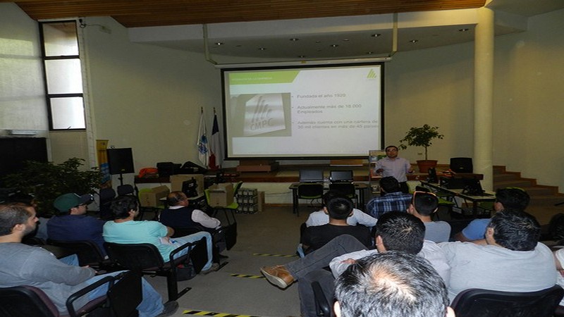 CMPC dictó charla a  estudiantes de escuela Tecnológica Industrial de los Ángeles