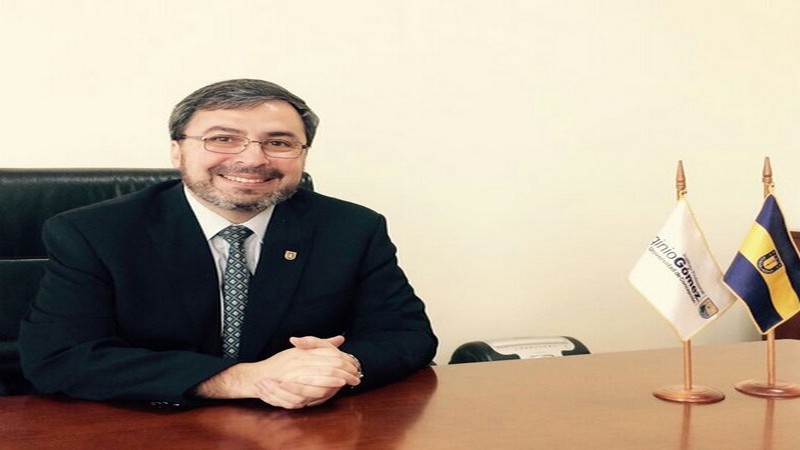 Dr. René Lagos Cuitiño asume rectoría (I) de Instituto Profesional Virginio Gómez