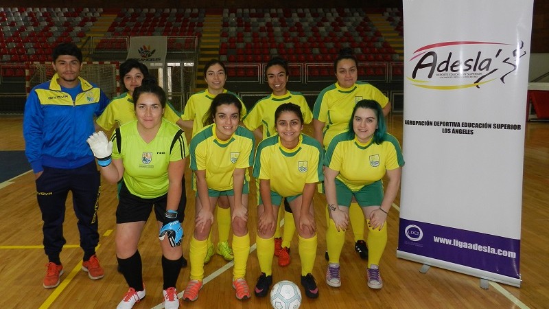 Equipo femenino de futsal pasa a segunda ronda en Torneo ADESLA 2018