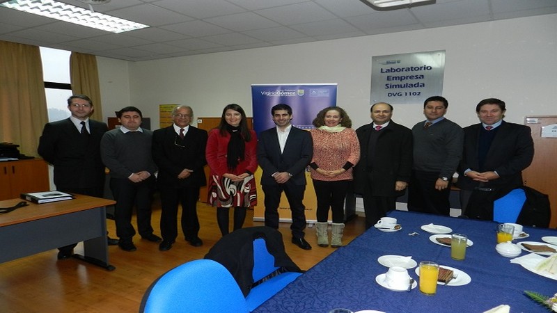 Tiulados de Ingeniería en Construcción realizaron segunda entrega de proyectos