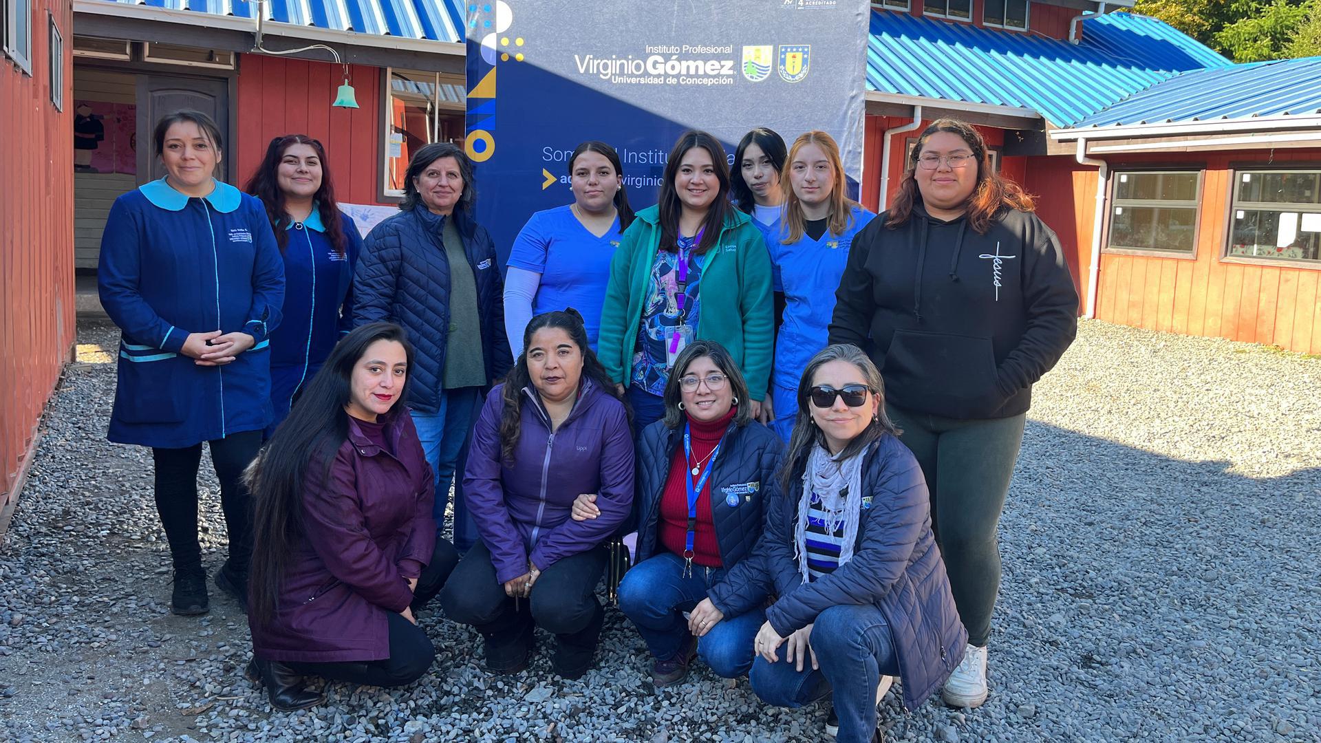 Estudiantes del IPVG llevaron conocimientos y compromiso social a la Escuela Pitril de Alto Biobío