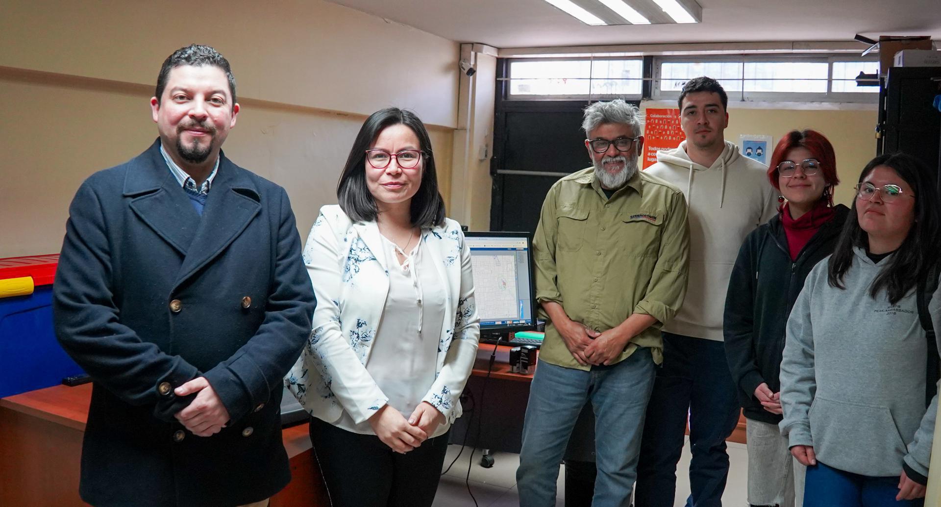 Estudiantes de Ingeniería en Ejecución en Minas del IP Virginio Gómez visitaron oficinas de Sernageomin en Biobío