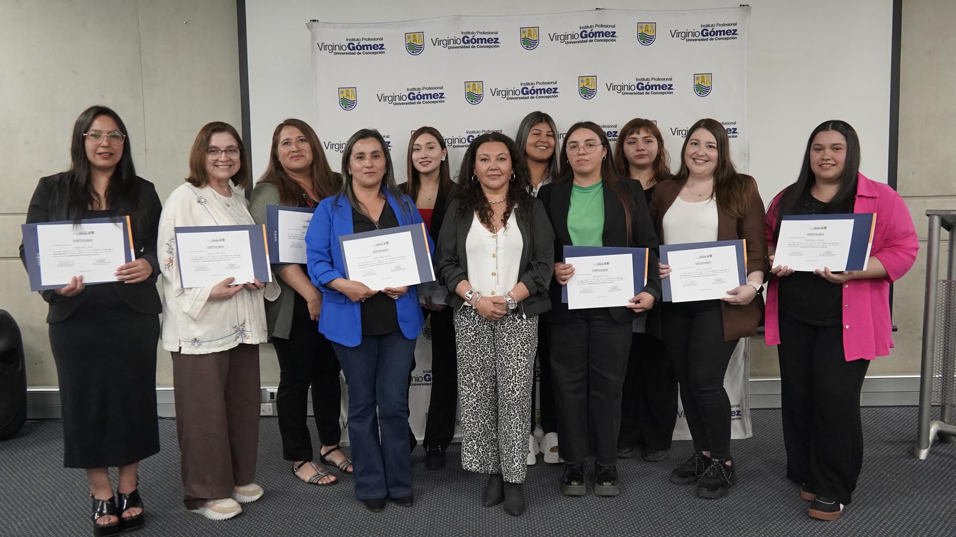 Estudiantes del IP Virginio Gómez fueron reconocidos por su creatividad, innovación y compromiso académico