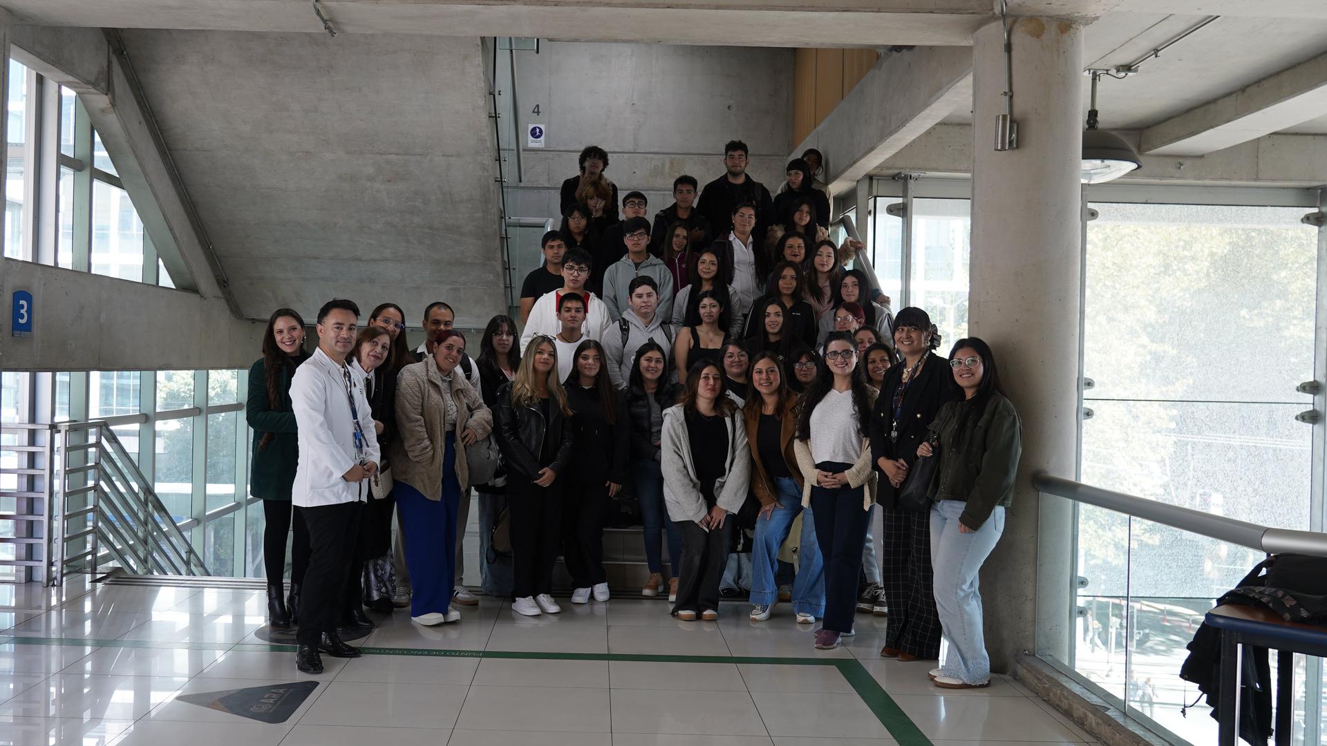 IPVG conmemora el Día del TENS destacando su rol clave en la atención de salud