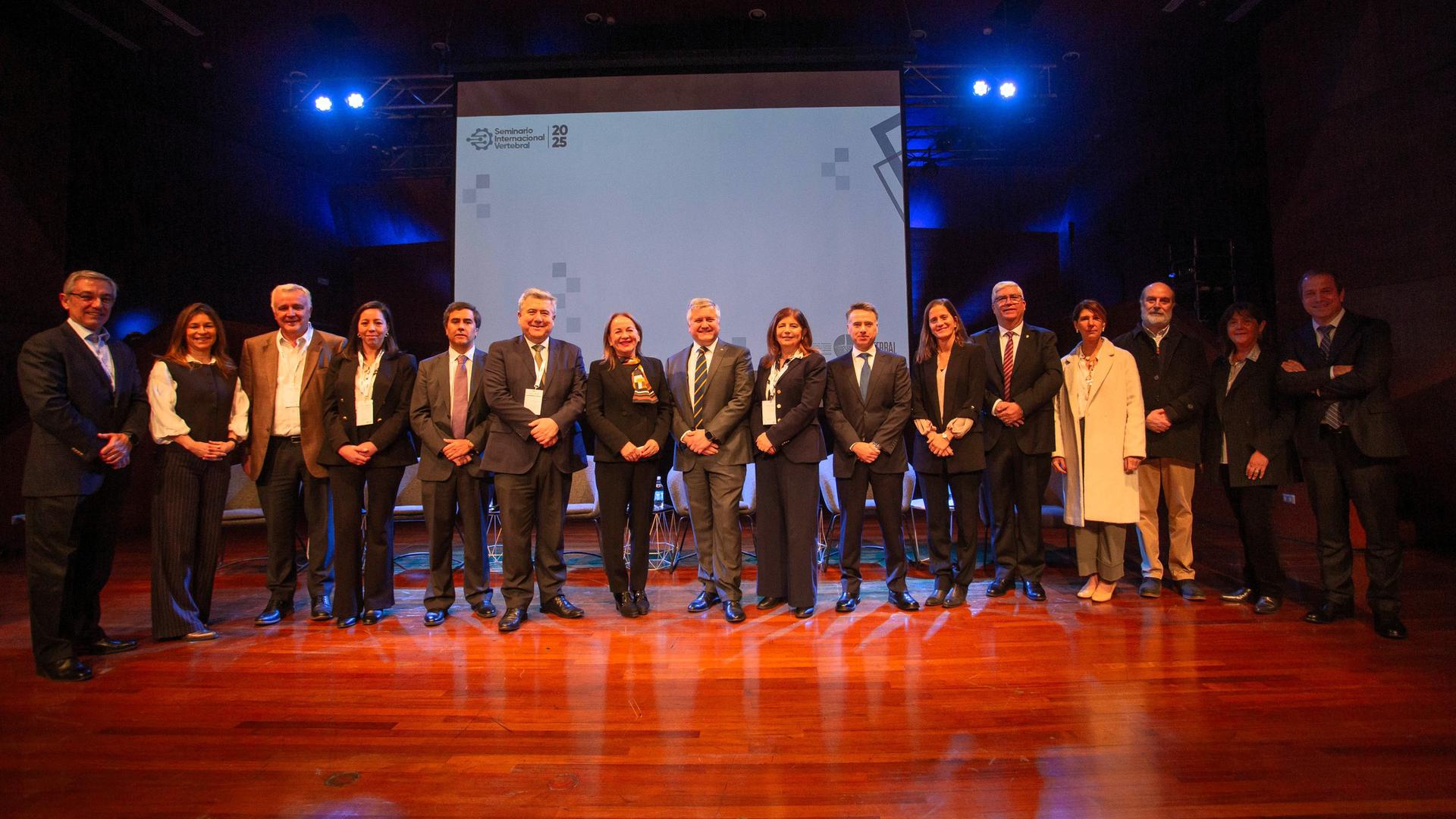 IP Virginio Gómez participó en Seminario Internacional de Vertebral sobre Educación Técnico Profesional